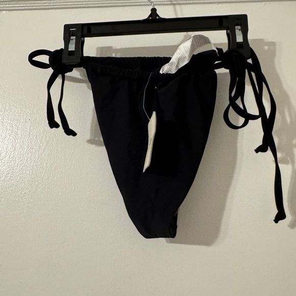 Fabletics Fabletics High-Cut String Bikini Bottom NWT LARGE - Picture 7 of 7